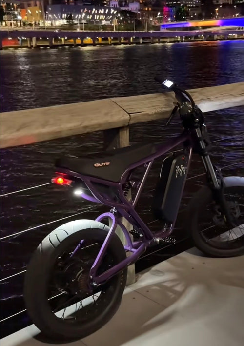 *Pre order* Rock light